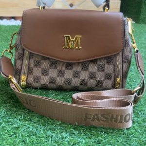 M crossbody bag chec brown Medium