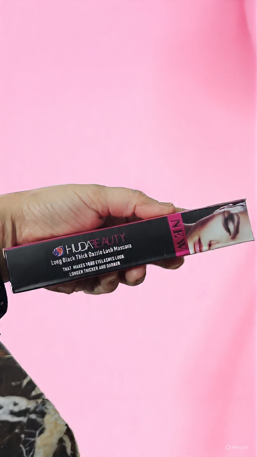 Huda Beauty Long Black Thick Dazzle Lash Mascara